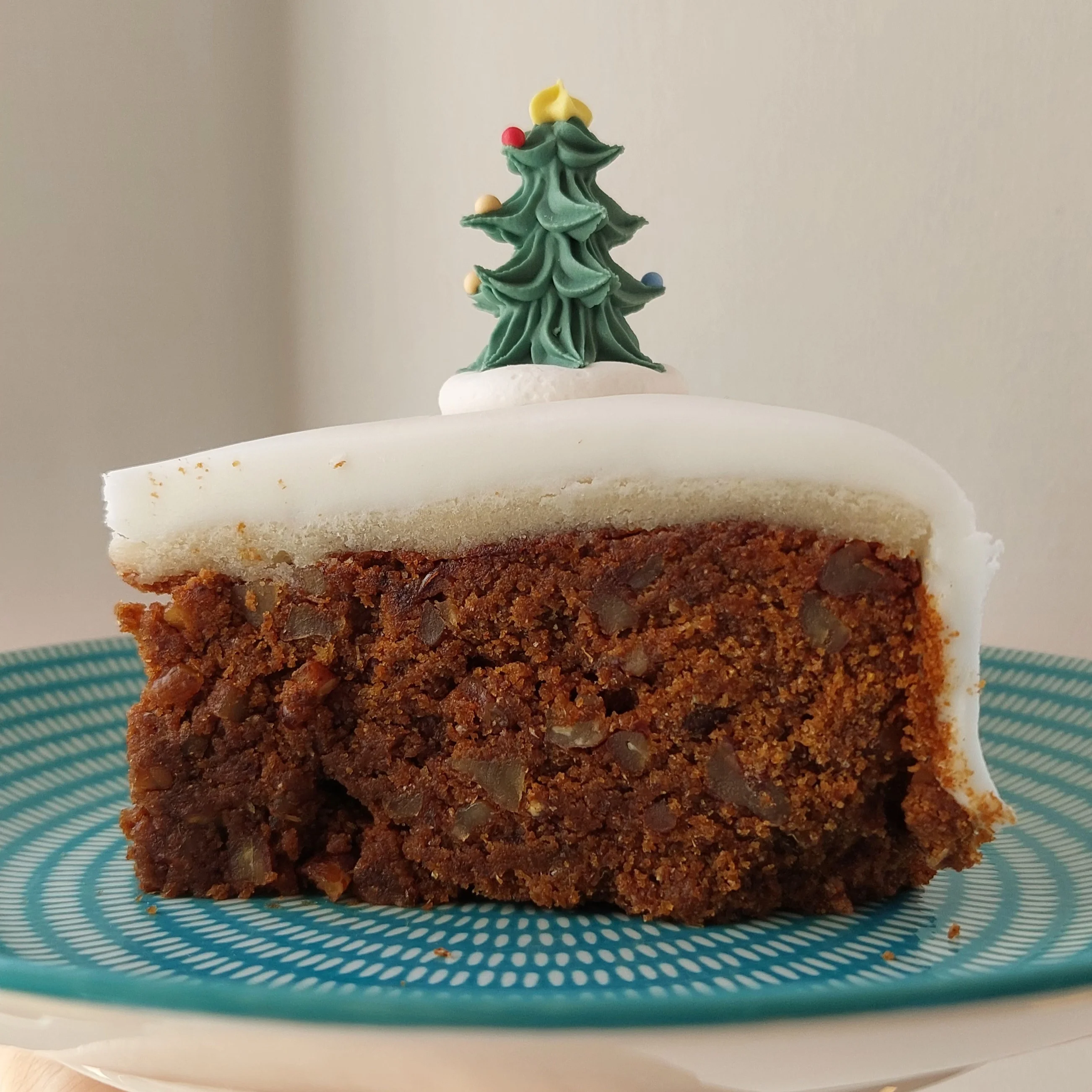 Vegan Christmas Cake